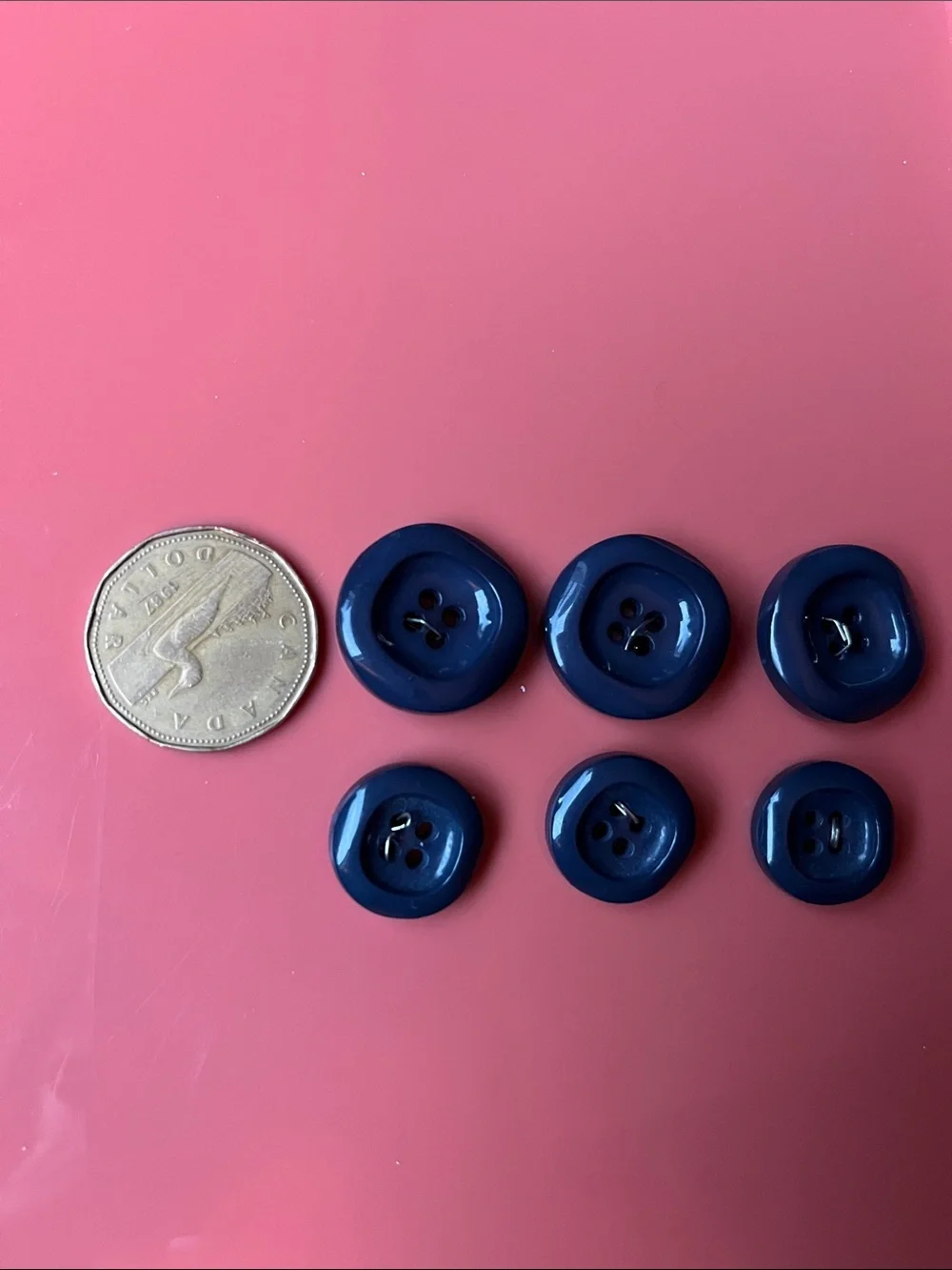 Vintage Buttons - Picture 1 of 4